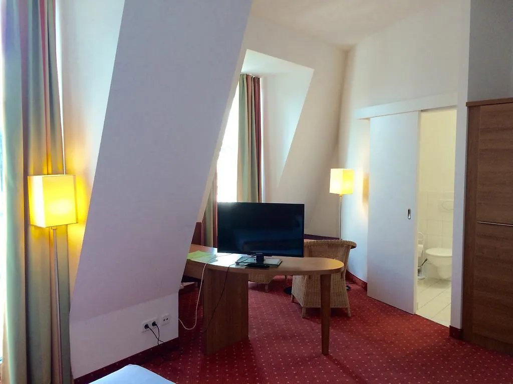 ***  ברלין Hotel Ambert גרמניה