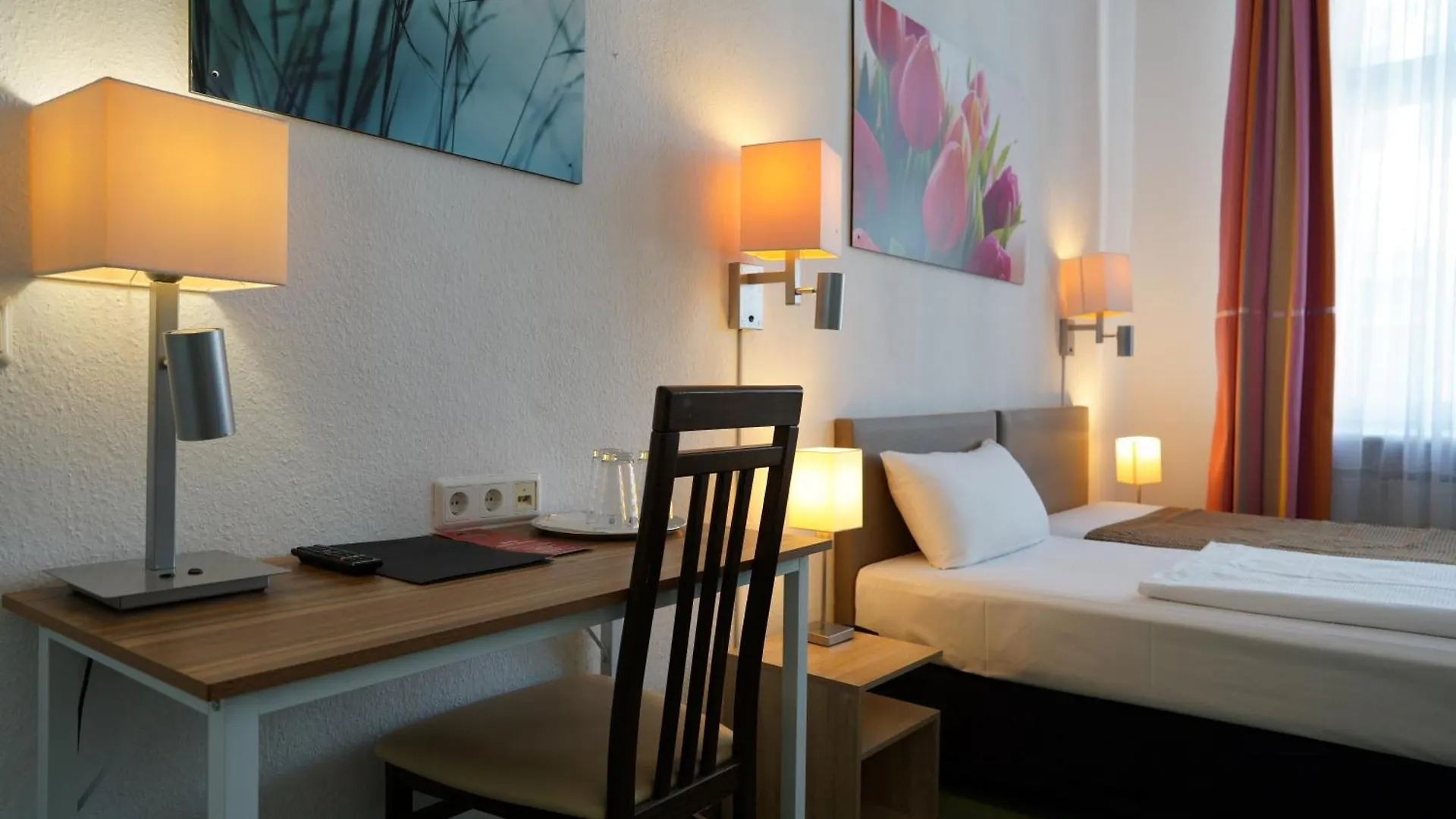 Hotel Ambert Berlin 3*,