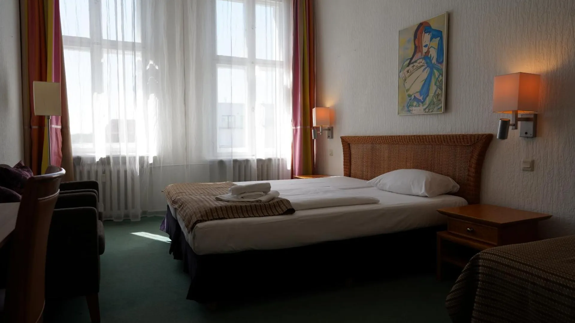 Hotel Ambert Berlin 3*,