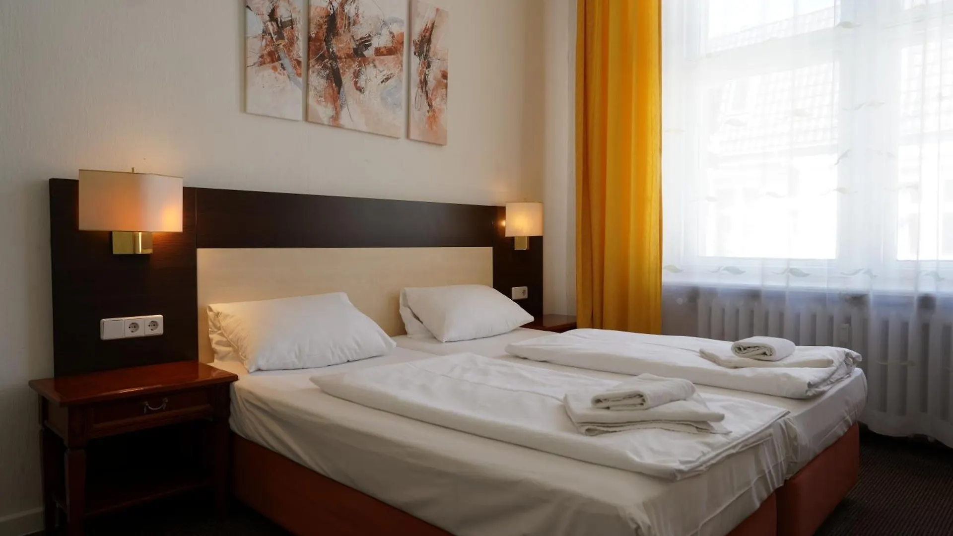 Hotel Ambert Berlin 3*,